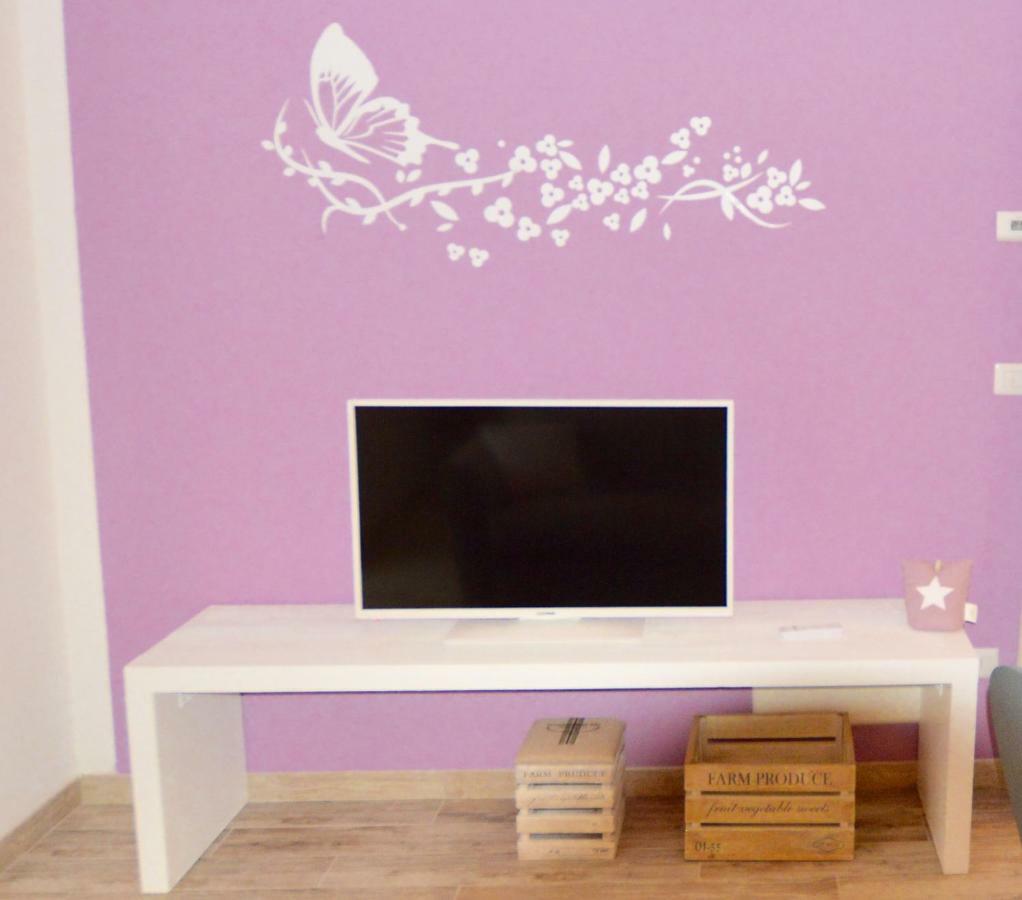 Casa Delle Corti Apartment Colico Luaran gambar